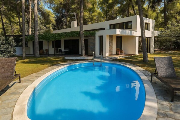 Pool of the property