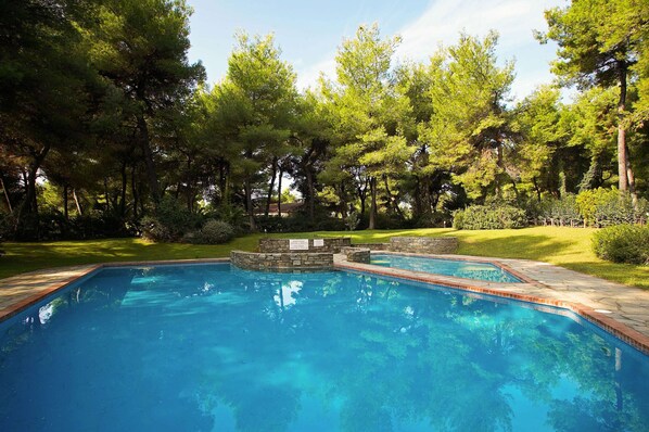View of the exterior pool