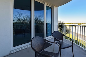 The Palms of Destin 1414 - Relax on the Balcony
