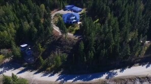 Aerial view of the property showing the privacy from the road. 