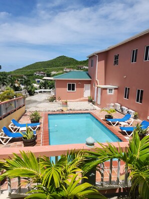 Studio Apartment Pool View