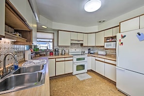 Fully Equipped Kitchen | Main Floor | Cooking Basics | Drip Coffee Maker