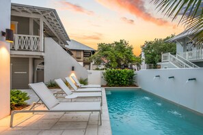 Private Pool