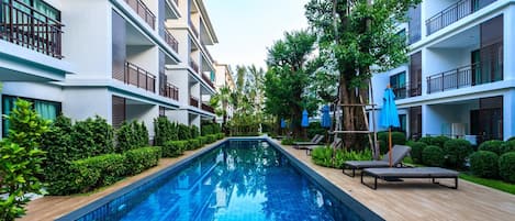 Direct pool access 2br apartment @The Title, Rawai (2072)