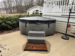 Brand new hot tub