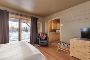 Yellowstone River Room