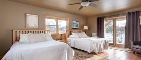 Yellowstone River Room - Two Queen Beds