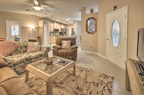 Living Room | Single-Story Home