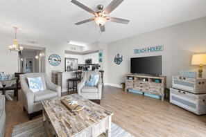Gulf Front Living Area with Sleeper Sofa