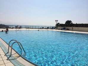 The pool of Biarritz apartment rental