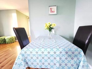 Dinning room (1)