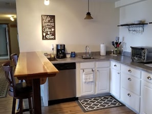 Common area kitchenette