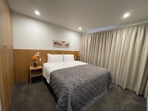 Super King Bedroom