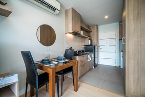 U508 - Bright studio in Patong, rooftop pool & gym (6441)