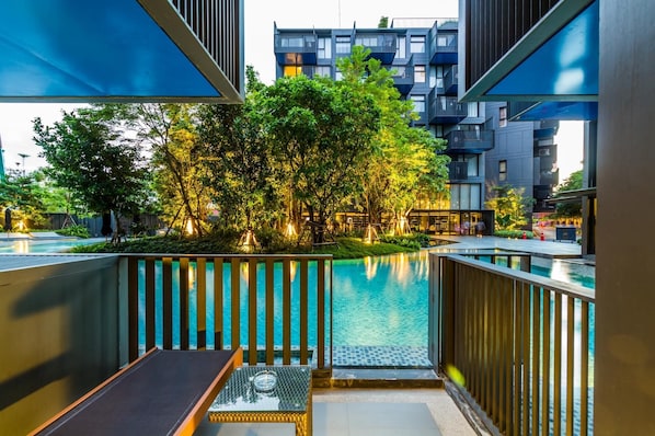 Unique pool access apartment at The Deck Patong (2784)