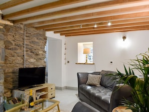 Living room | Banc Llugwy - Holyhead Cottages, Betws-Y-Coed