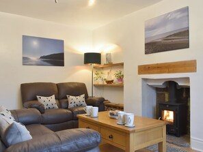 Living room | Quaker’s Cottage, Skinningrove, near Saltburn-by-the-Sea