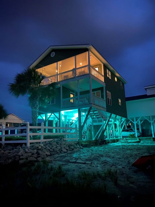The Brenda B. Light House looks gorgeous at night time!