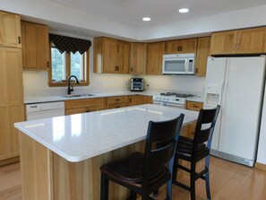 A new quartz kitchen area