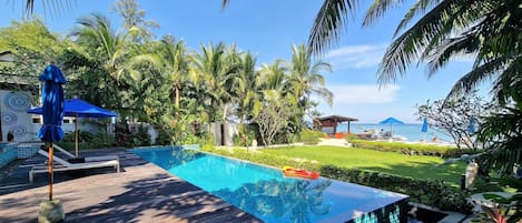 Bang Tao Beachfront sea view pool, walk to beach! (9880)