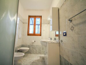 Property, Sink, Window, Building, Bathroom, Plumbing Fixture, Wood, Floor, Flooring