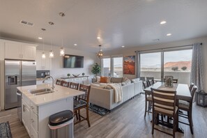 Main Level Living Room - The living room has a beautiful view of the red mountain.