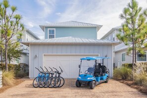 6 Seater Golf Cart and 6 Bikes!