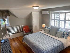 California King sized bed with Tempur-Pedic mattress. Two large closets and TV 
