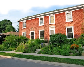 The 1857 Welsh House ~ on a quiet street in downtown Picton