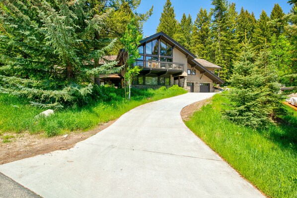 Summer Front Exterior