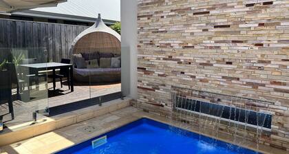 Romantic and private, perfect for couples, romantic accommodation.