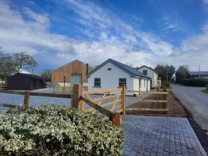 Exterior | Pointer Cottage, Stalmine, near Poulton-le-Fylde