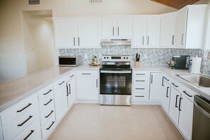 Fully Stocked Kitchen