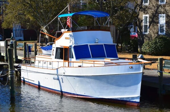 Starry Banner in her slip at the Manteo Marina