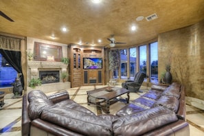 Family Room - Looking into the Back Yard