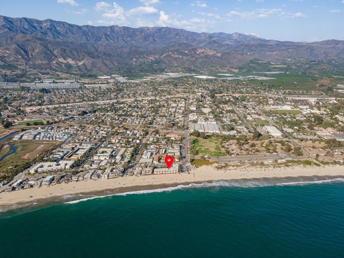 Gorgeous Carp Shores 206 Beachfront View