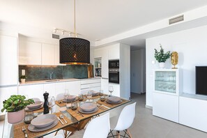 Kitchen-dining room