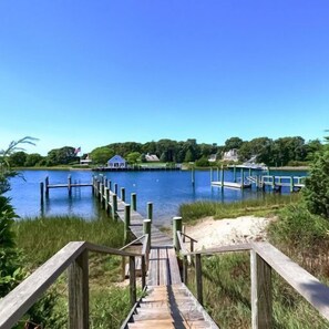 Private dock, bring your boat