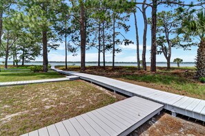 7 Lands End Rd.- Water View/Boardwalk