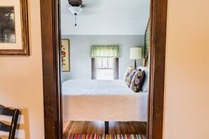 View into Queen bedroom