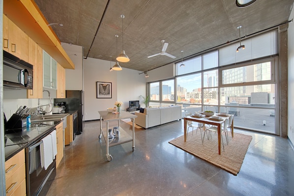 Private kitchen