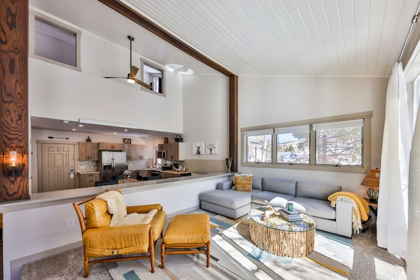 Cozy living room with gas fireplace and smart tv
