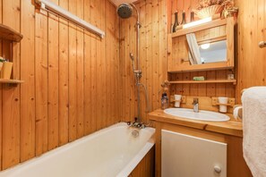 All wood bardroom