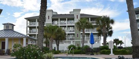 1st Floor Corner Unit Overlooking Sunset Pool - Your condo building - Steps away from heated Lazy River Pool ~ Pointe West Vacation ~