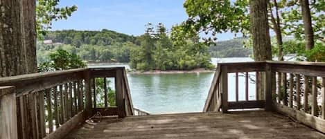 Beautiful view of Burns Island on Lake Wallenpaupack