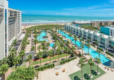 Sapphire Beachfront Oasis - 10th Floor 2 Bed 2 Bath - Stunning view of ...