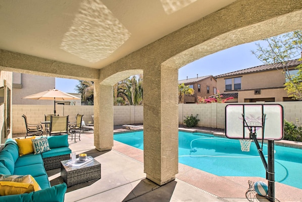 Queen Creek Vacation Rental | 2-Story Home | 5BR | 3BA | 2,859 Sq Ft