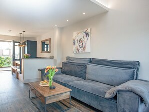 Living area | The Cowrie - Mussel Inn Cottages, Down Thomas near Plymouth