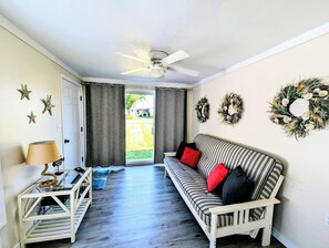 38166 Bow Street, Ocean View