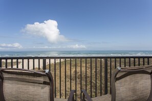 Spectacular beach front views from your balcony!